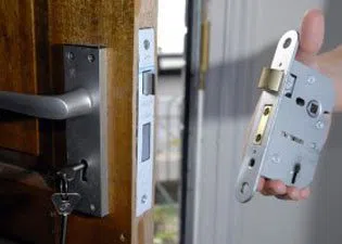Aqua Locksmith Store Nashville, TN 615-510-3279 - 6-Locks-Replace
